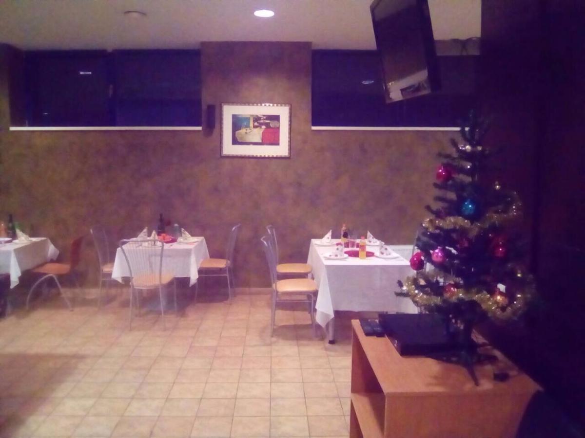 Tanagra Hotel Vilnius Exterior photo